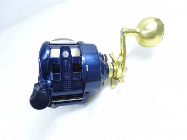 18ビーストマスター 2000